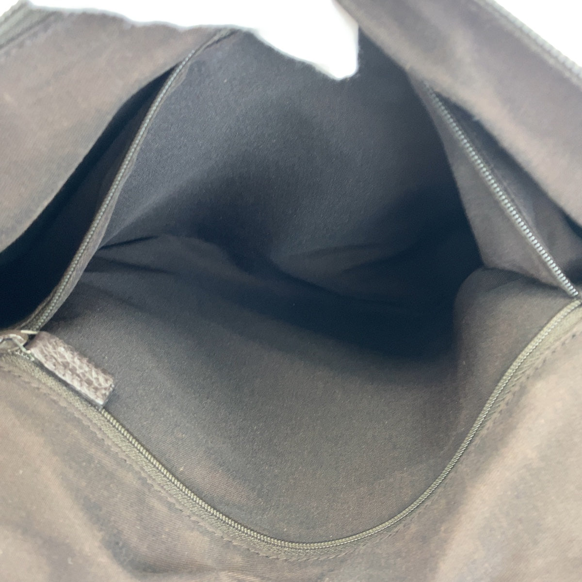 11066
GUCCI グッチ アビー GG柄 ブラウン シルバー金具 GGキャンバス / レザー 293581 ホーボー ショルダーバッグ ハンドバッグ  レディース ABP24