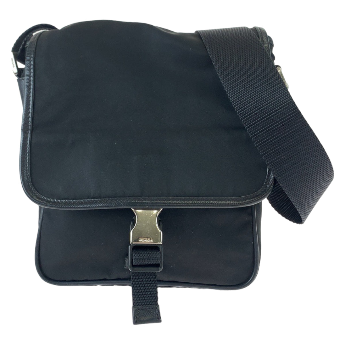 11069
PRADA プラダ テスート 三角ロゴプレート ブラック 黒 シルバー金具 ナイロン ショルダーバッグ 斜め掛け  レディース