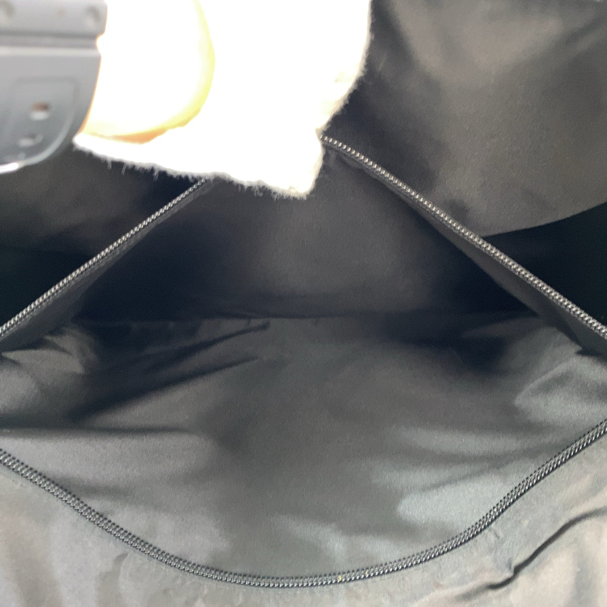 11073
GUCCI グッチ ブラック 黒 シルバー金具 GGキャンバス / レザー 012 0398 ボストンバッグ ショルダーバッグ  メンズ