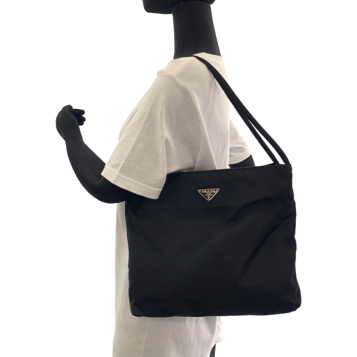 12483
PRADA プラダ テスート 三角ロゴプレート ブラック 黒 シルバー金具 ナイロン B6243 トートバッグ ショルダーバッグ  レディース
