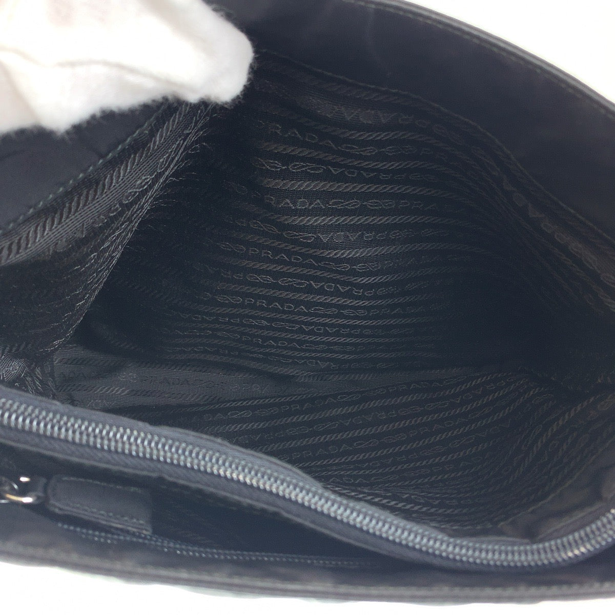 12483
PRADA プラダ テスート 三角ロゴプレート ブラック 黒 シルバー金具 ナイロン B6243 トートバッグ ショルダーバッグ  レディース