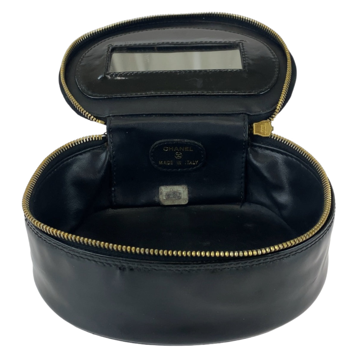 11138
CHANEL シャネル ココマーク 鏡付き ブラック 黒 ゴールド金具 エナメル ポーチ 小物入れ  レディース