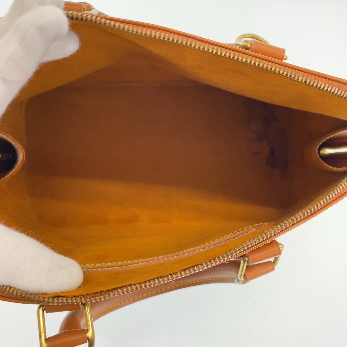 11188
LOUIS VUITTON ルイヴィトン エピ アルマ ジパングゴールド ブラウン 茶 ゴールド金具 エピレザー M52148 ハンドバッグ  レディース
