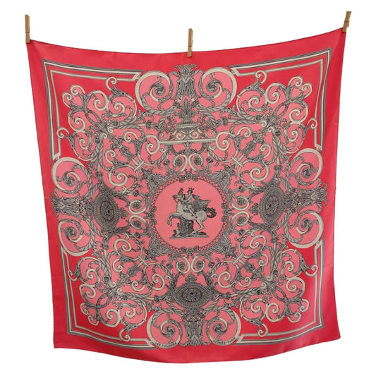 11214
HERMES エルメス LES TUILERIES カレ90 ピンク マルチカラー シルク スカーフ  レディース