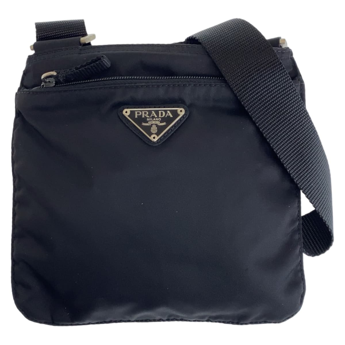 11227
PRADA プラダ テスート 三角ロゴプレート 男女兼用 ブラック 黒 シルバー金具 ナイロン 斜め掛け ショルダーバッグ ポシェット  レディース