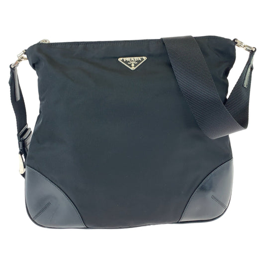 11228
PRADA プラダ テスート 三角ロゴプレート ブラック 黒 シルバー金具 ナイロン ショルダーバッグ 斜め掛け メッセンジャーバッグ  メンズ AB19