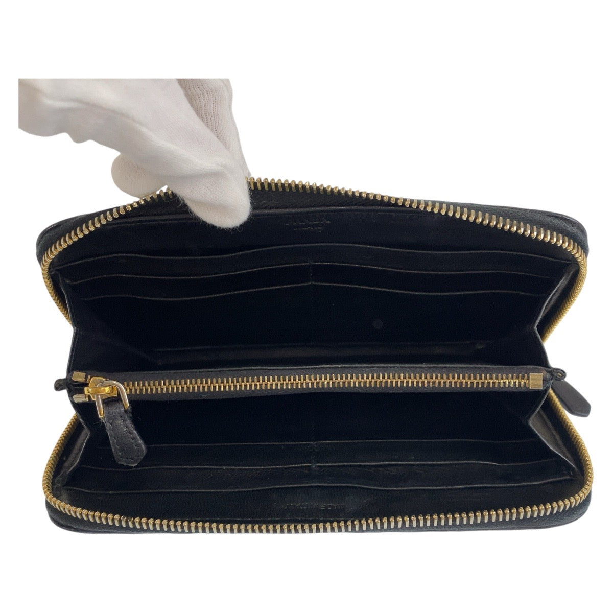 12827
PRADA プラダ マテラッセ ブラック 黒 ゴールド金具 レザー 長財布 ロングウォレット  レディース