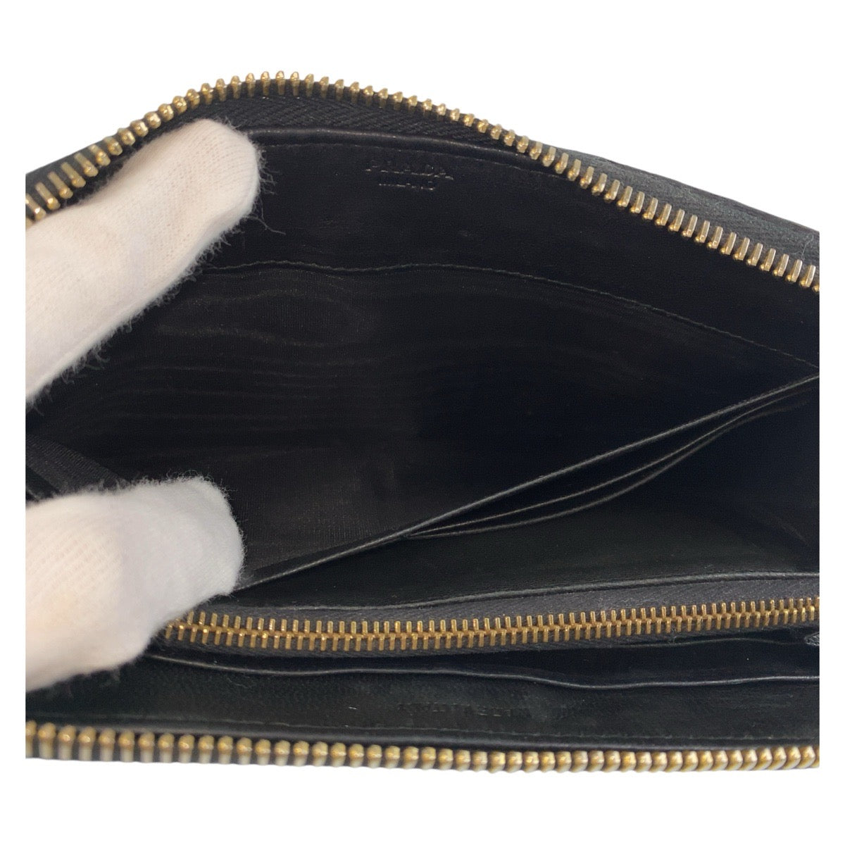 12827
PRADA プラダ マテラッセ ブラック 黒 ゴールド金具 レザー 長財布 ロングウォレット  レディース
