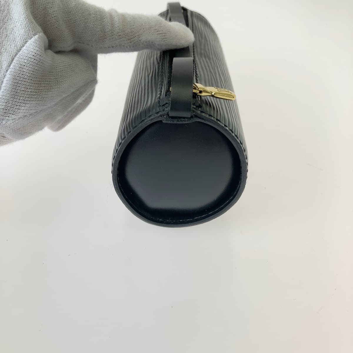 2455
LOUIS VUITTON ルイヴィトン エピ スフロ ポーチのみ ブラック 黒 ゴールド金具 レザー M52222 ハンドバッグ アクセサリーポーチ  レディース