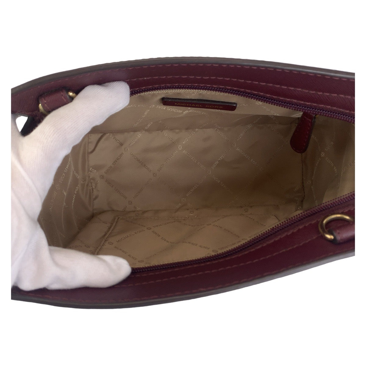 11284
Michael Kors マイケルコース セルマ ワインレッド ゴールド金具 レザー 斜め掛け ショルダーバッグ ポシェット  レディース