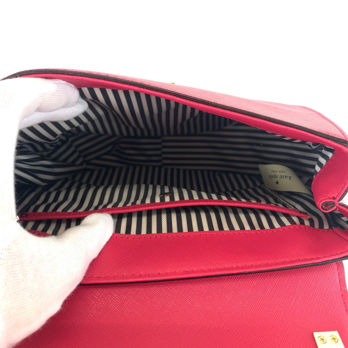 11289
Kate Spade ケイトスペード ピンク ゴールド金具 レザー PXRU6912 斜め掛け ショルダーバッグ ポシェット  レディース