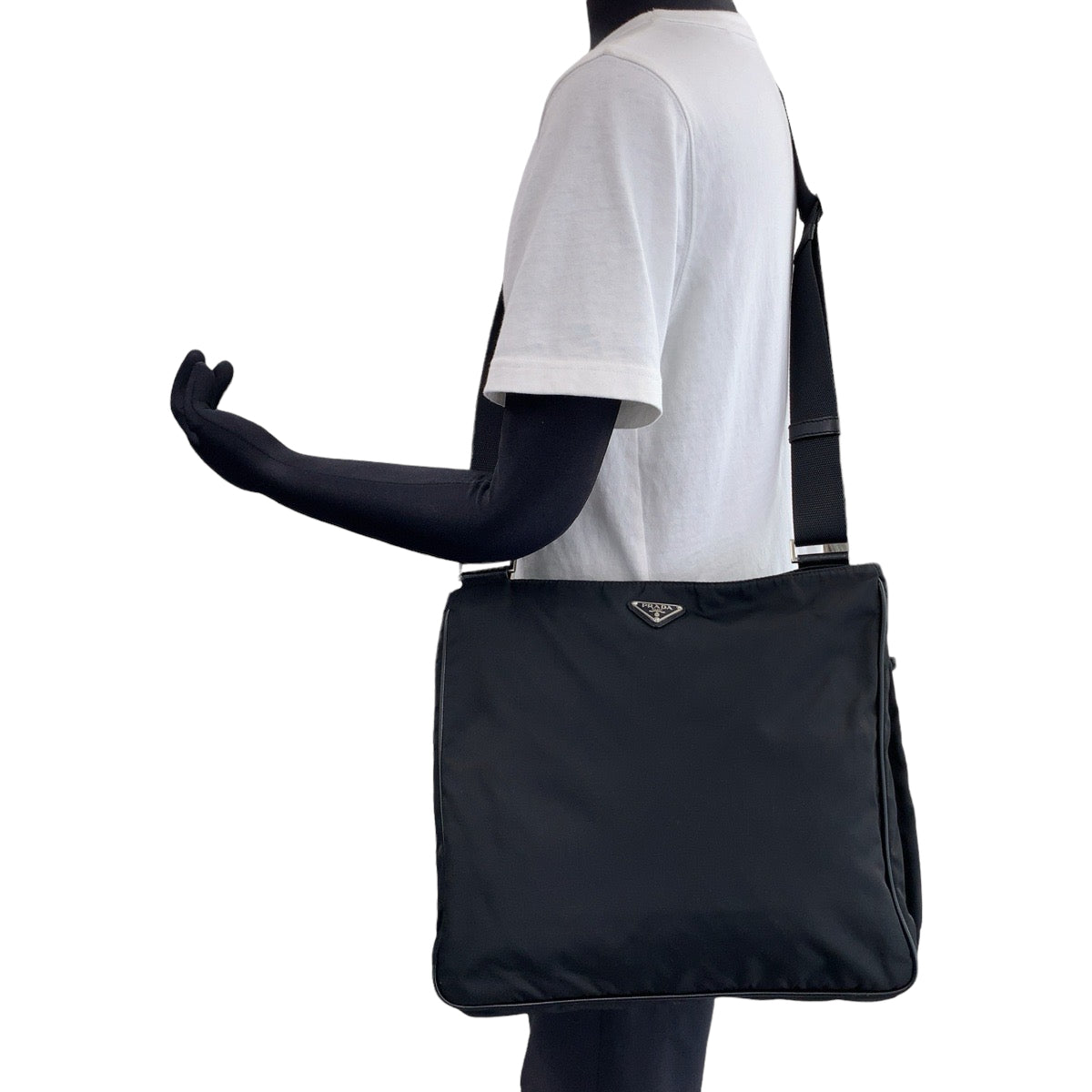PRADA Tessuto Triangle Logo Plate Unisex Black Silver Hardware Nylon Shoulder Bag Messenger Bag Crossbody Bag Men's