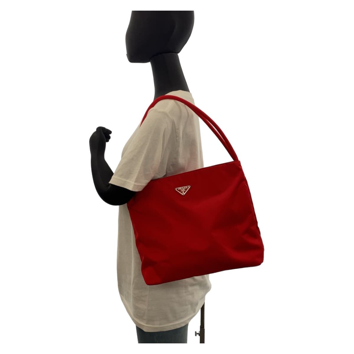 11397
PRADA プラダ テスート 三角ロゴ レッド シルバー金具 ナイロン ショルダーバッグ トートバッグ  レディース