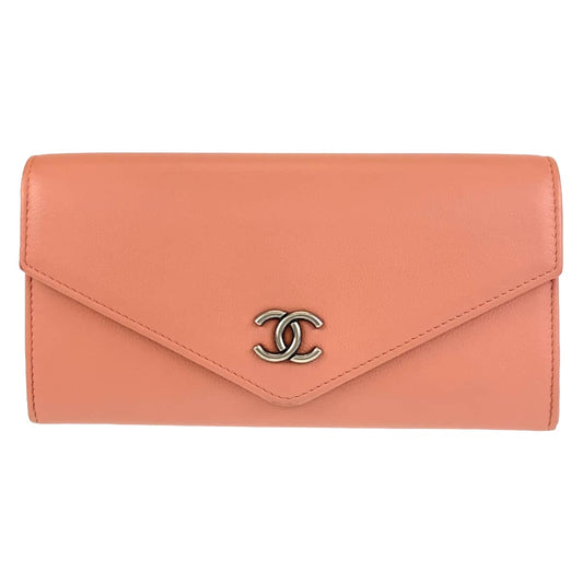 11399
 CHANEL Coco Mark Pink Beige Silver Hardware Leather Long Wallet for Women