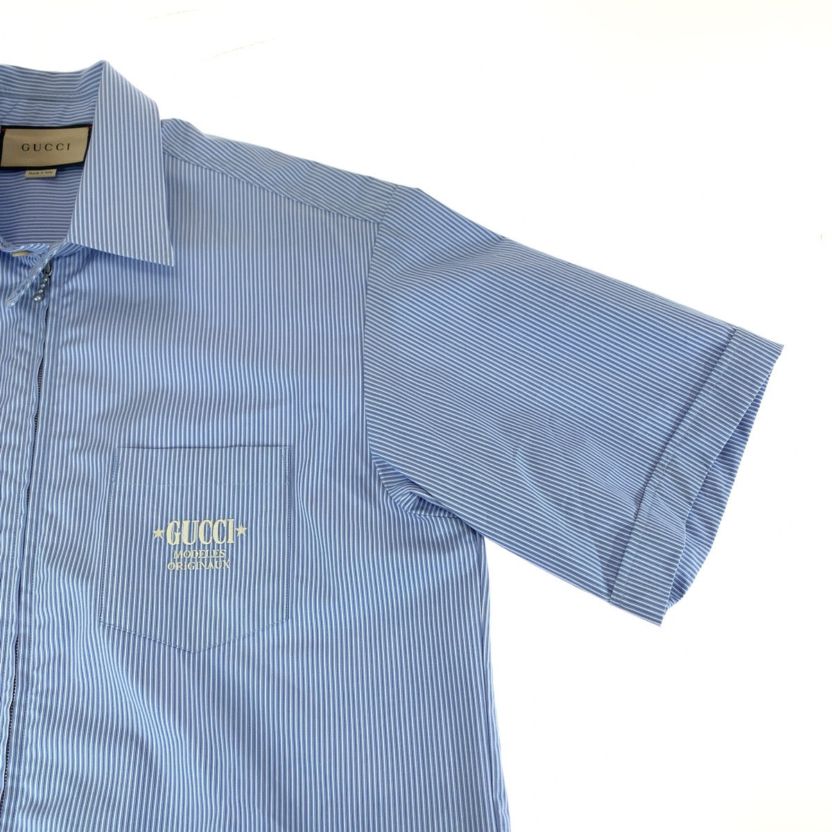 11409
GUCCI グッチ 23SS エンブロイダリー ロゴ刺繍 サイズ48 ブルー ホワイト コットン 740320 ZANHM 半袖シャツ カットソー  メンズ SA25