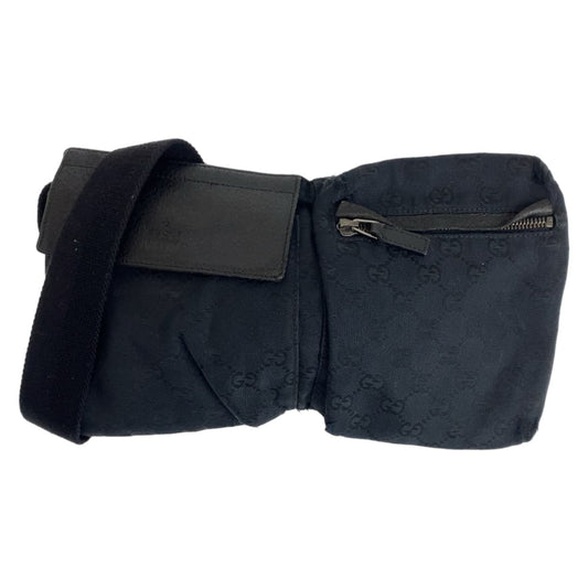 11490
GUCCI グッチ ブラック 黒 シルバー金具 GGキャンバス 28566 ウエストバッグ ボディバッグ バムバッグ  メンズ
