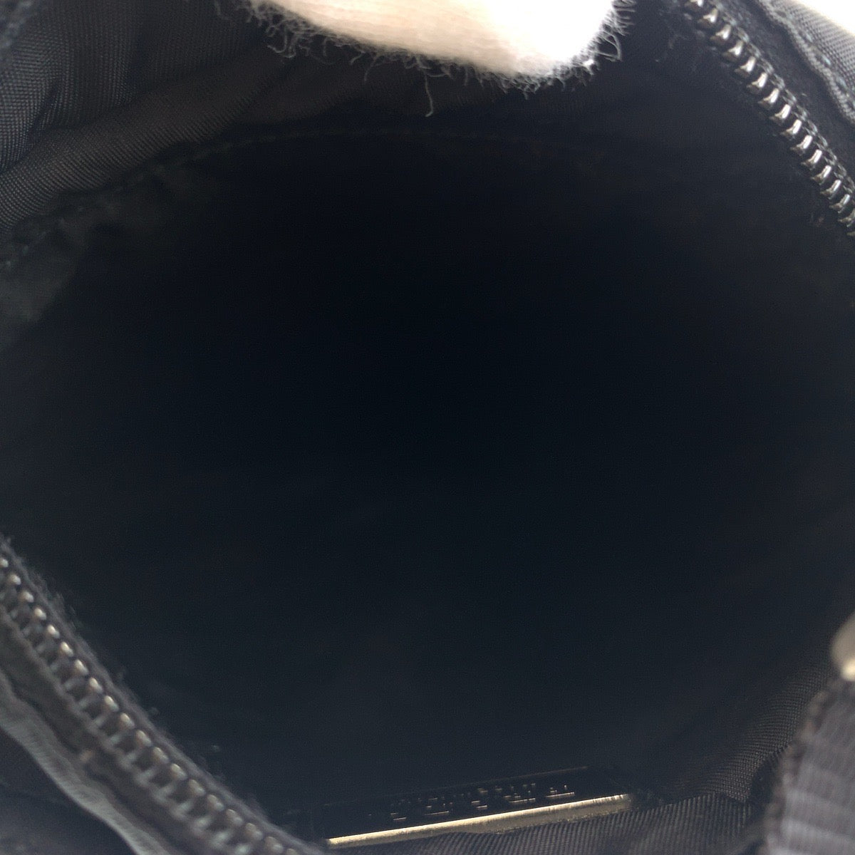 12425
PRADA プラダ テスート 三角ロゴプレート ブラック 黒 シルバー金具 ナイロン ショルダーバッグ ポシェット 斜め掛け  レディース
