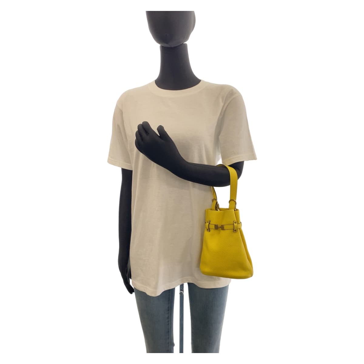 11531
GUCCI グッチ イエロー ゴールド金具 レザー 109076 ミニハンドバッグ バニティバッグ  レディース