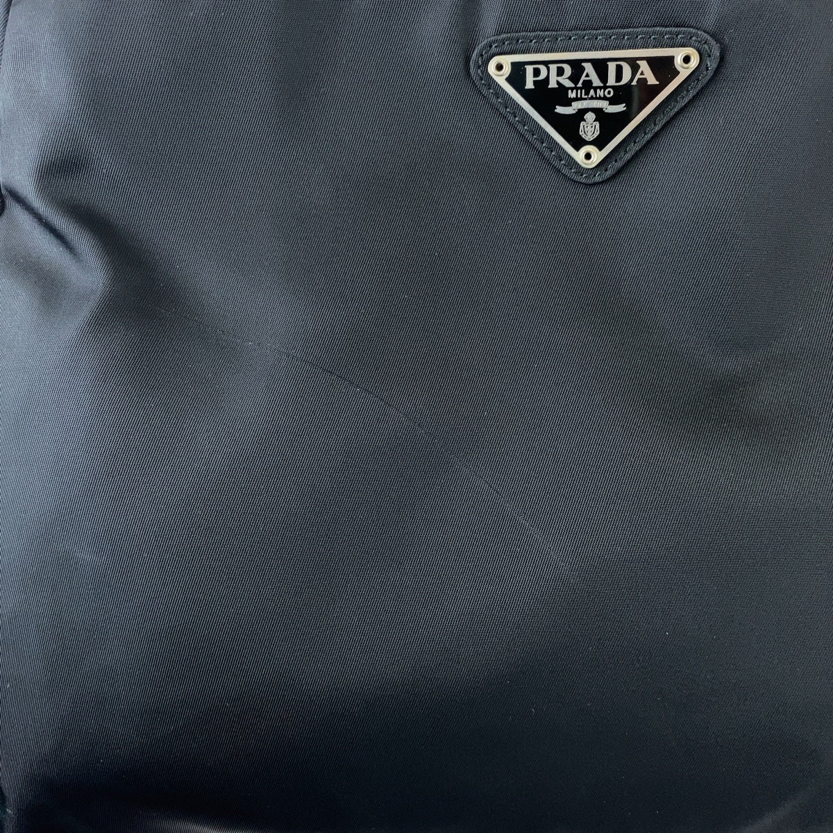 11571
PRADA プラダ テスート 三角ロゴプレート ブラック 黒 シルバー金具 ナイロン トートバッグ ショルダーバッグ  レディース ABP22