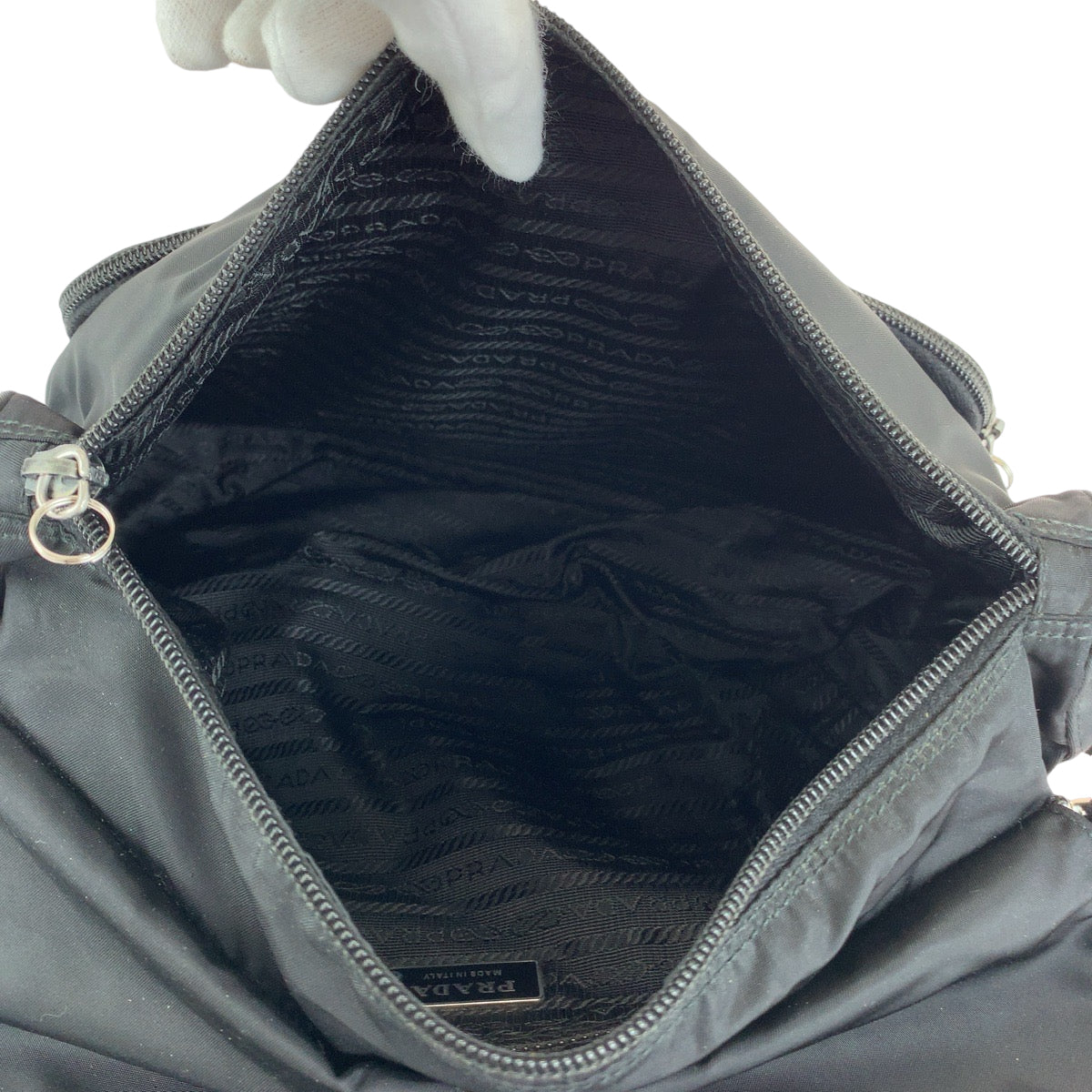 12885
PRADA プラダ テスート 三角ロゴプレート ブラック 黒 シルバー金具 ナイロン 1BD953 ショルダーバッグ メッセンジャーバッグ  レディース