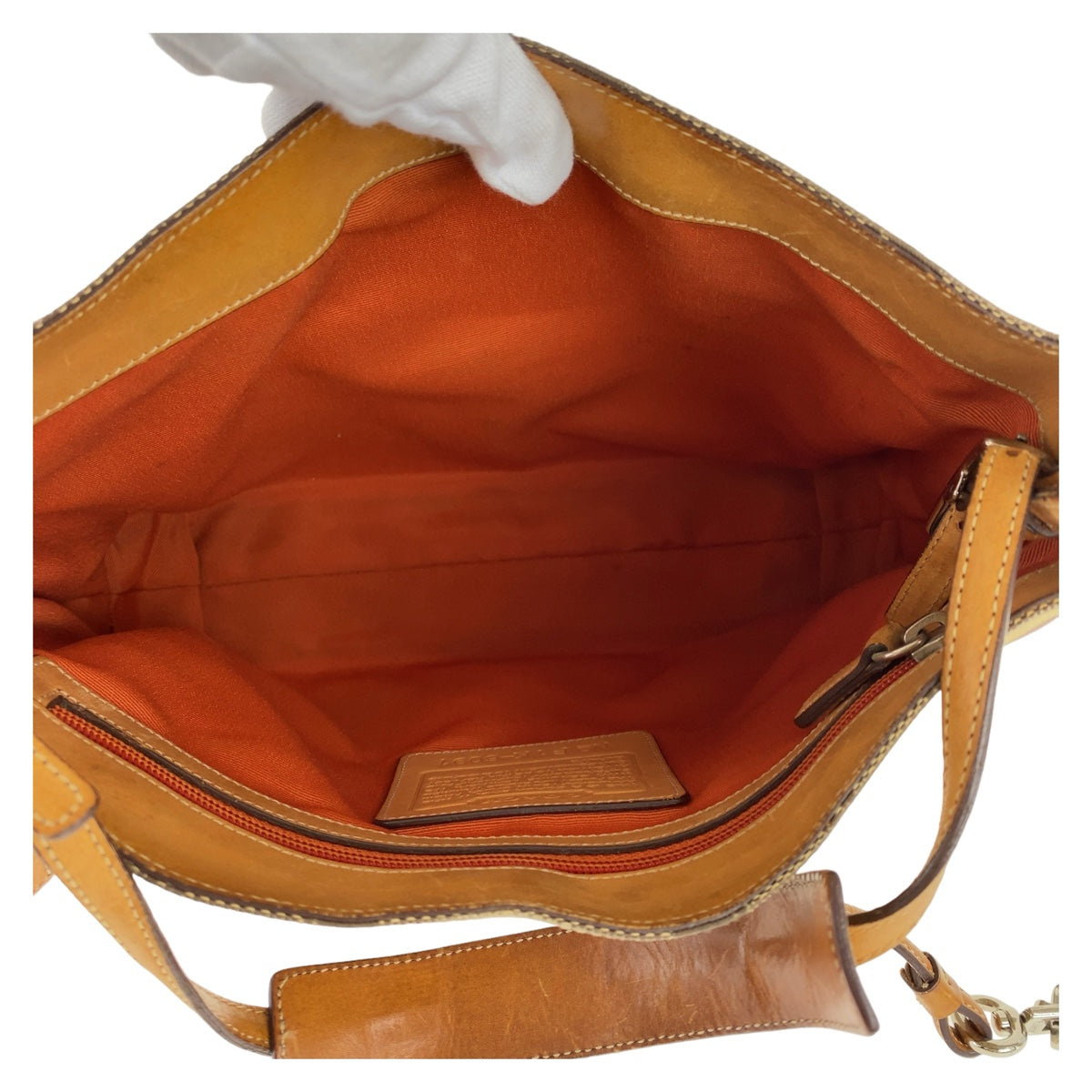 COACH コーチ シグネチャー ベージュ キャメル シルバー金具 キャンバス / レザー ショルダーバッグ  レディース
