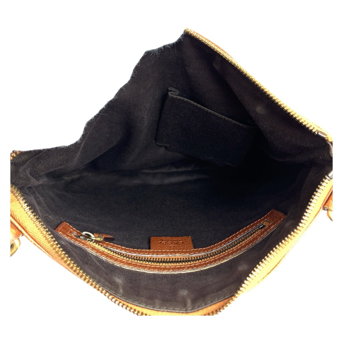 112338
GUCCI グッチ スタッズ GG柄 ブラウン キャメル ゴールド金具 GGキャンバス / レザー 120893 斜め掛け ショルダーバッグ ポシェット  レディース