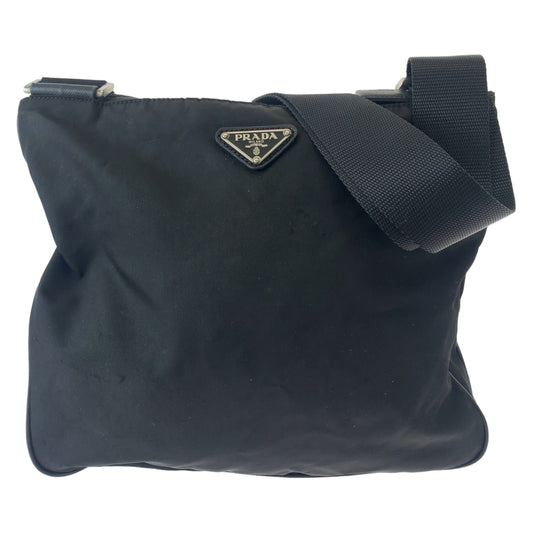 111728
PRADA プラダ テスート 三角ロゴプレート ブラック 黒 シルバー金具 ナイロン ショルダーバッグ 斜め掛け  メンズ