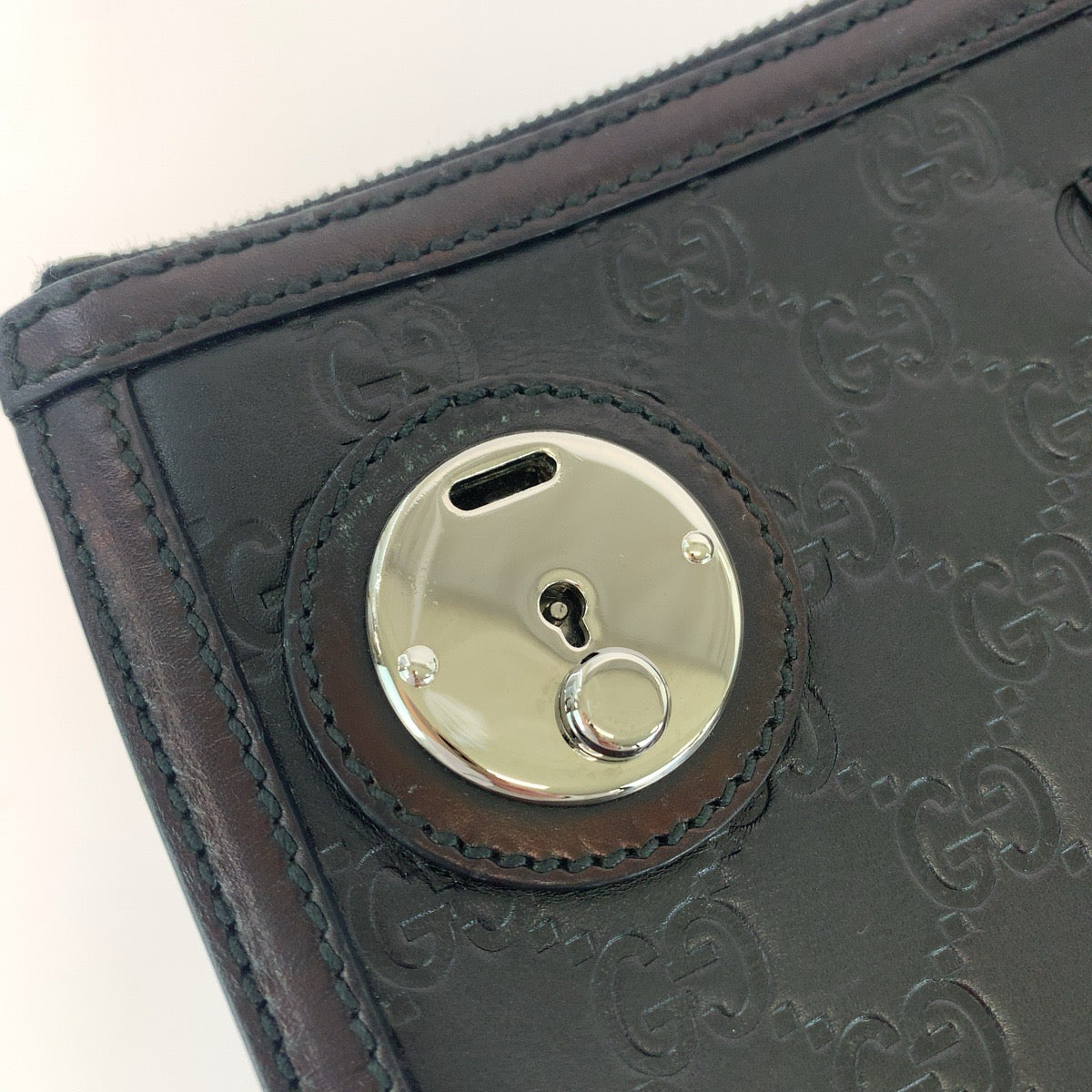 12889
GUCCI グッチ グッチシマ ブラック シルバー金具 レザー 152600 クラッチバッグ セカンドバッグ  メンズ