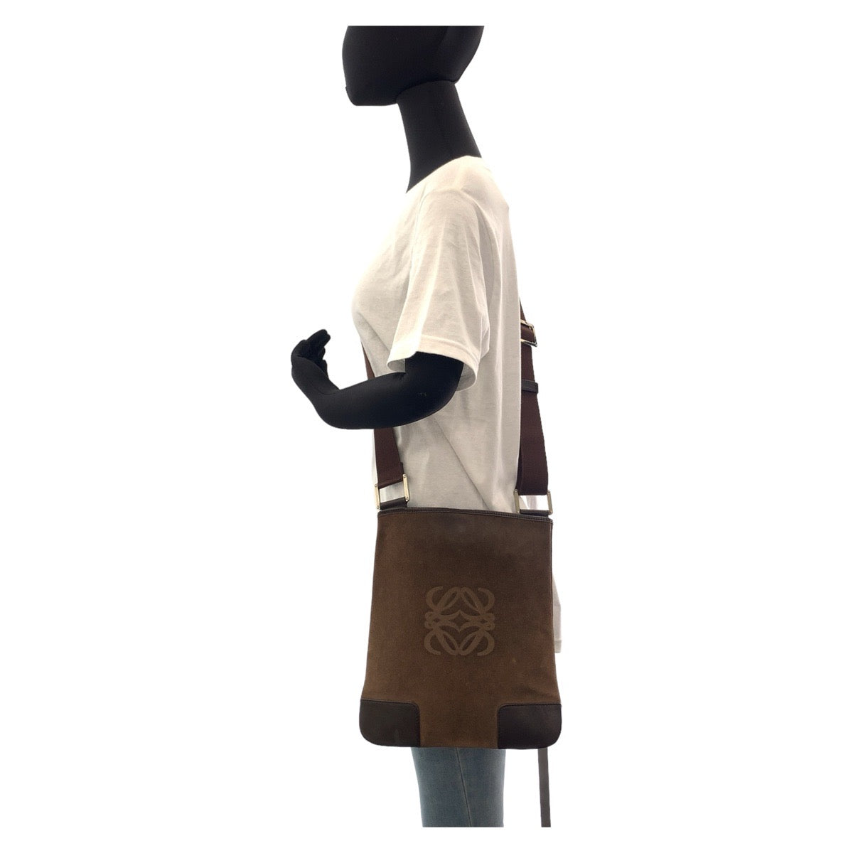 LOEWE ロエベ アナグラム ブラウン シルバー金具 スウェード 斜め掛け ショルダーバッグ ポシェット  レディース