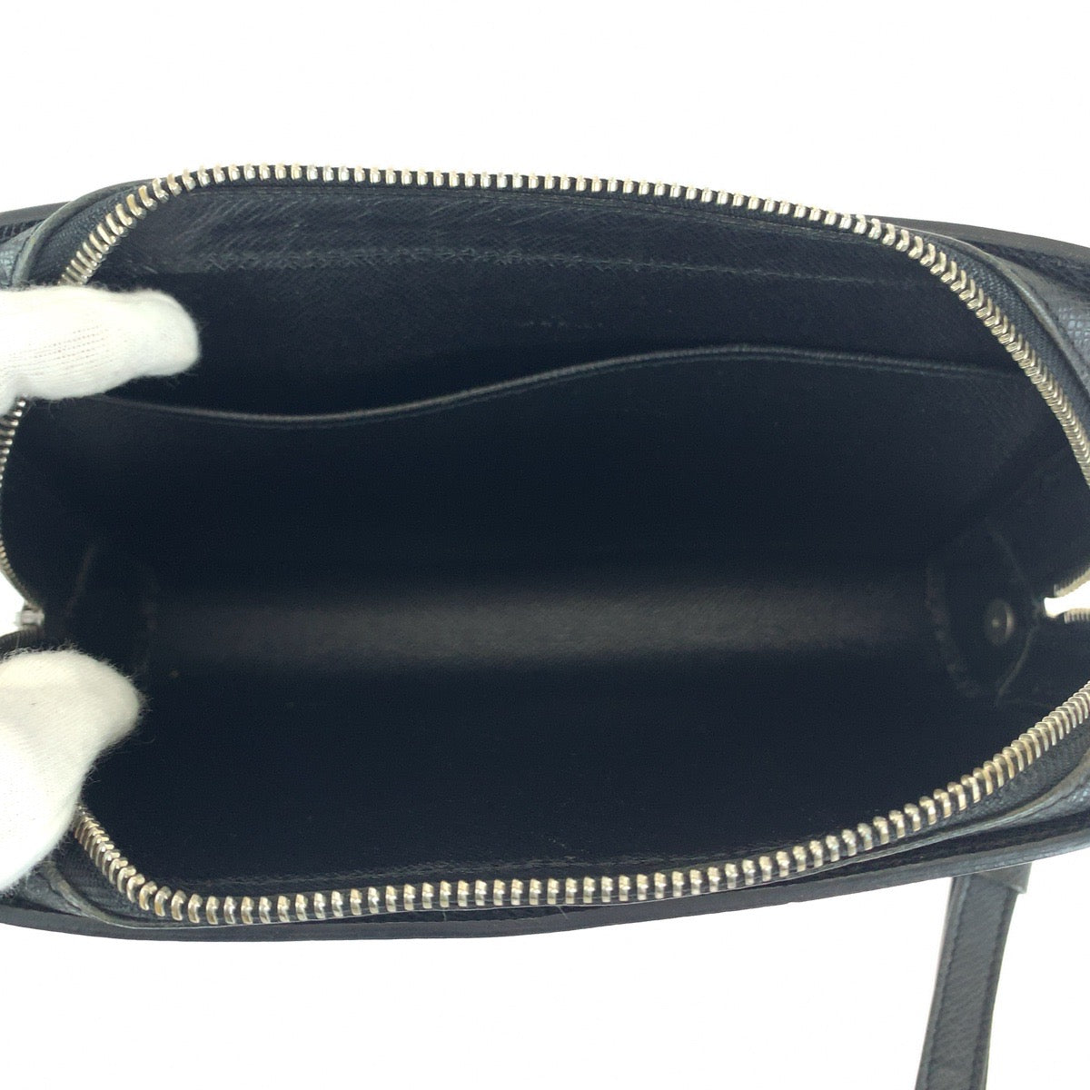 12310
LOUIS VUITTON ルイヴィトン タイガ バイカル ブラック アルドワーズ シルバー金具 レザー M30184 クラッチバッグ セカンドバッグ  メンズ