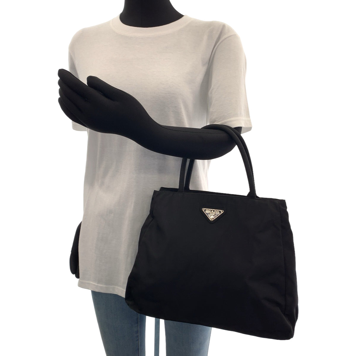 111815
PRADA プラダ テスート 三角ロゴプレート ブラック 黒 シルバー金具 ナイロン トートバッグ ハンドバッグ  レディース