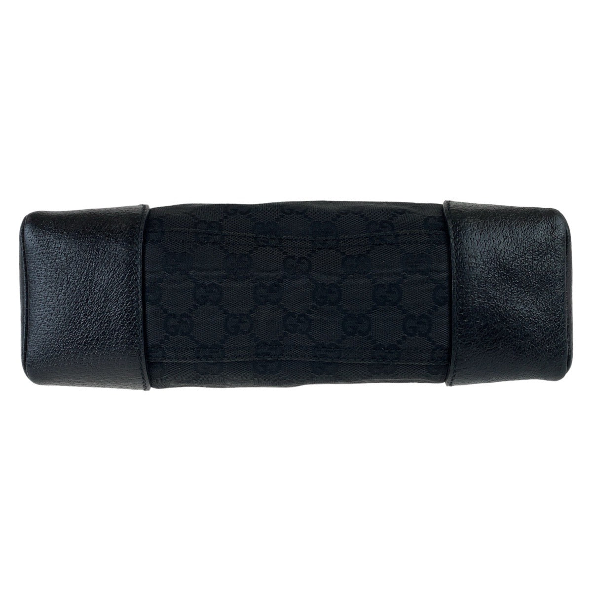 12272
GUCCI グッチ GG柄 ブラック シルバー金具 GGキャンバス / レザー 114273 斜めがけ ショルダーバッグ メッセンジャーバッグ 男女兼用  メンズ