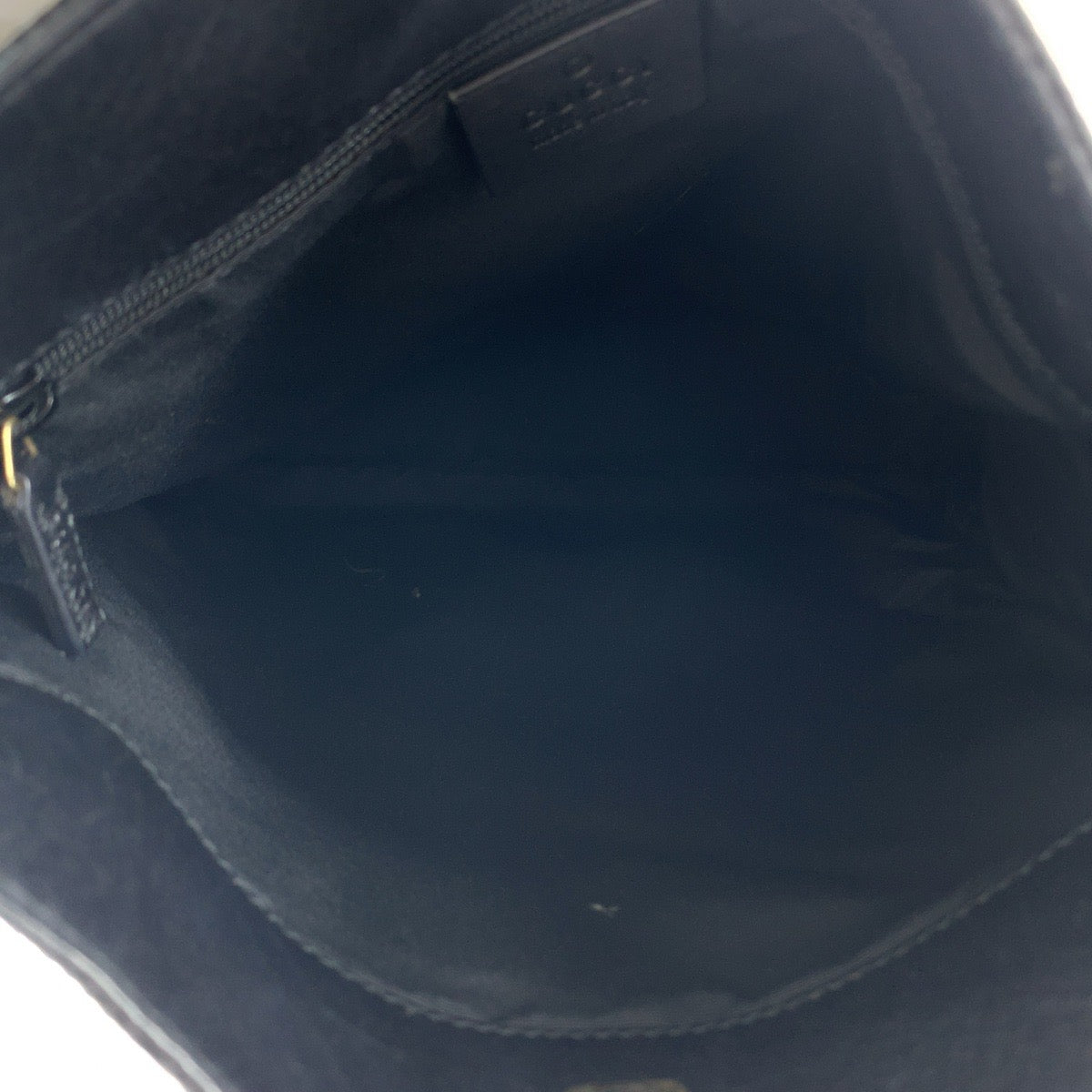 12270
GUCCI グッチ ブラック 黒 ゴールド金具 GGキャンバス 91761 ショルダーバッグ  レディース