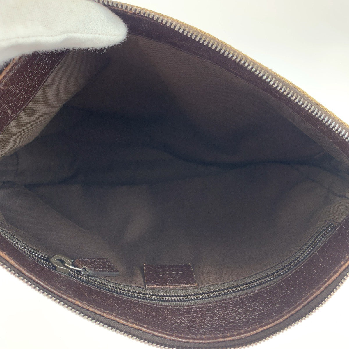 12267
GUCCI グッチ ブラウン ベージュ シルバー金具 GGキャンバス 114273 斜め掛け ショルダーバッグ メッセンジャーバッグ  レディース