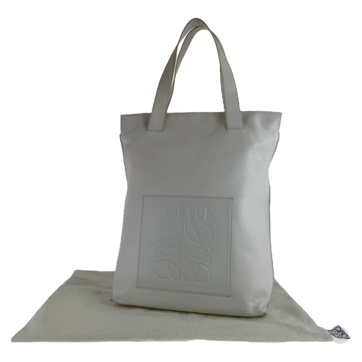 11834
LOEWE ロエベ アナグラム ショッパートート ホワイト シルバー金具 レザー トートバッグ ショルダーバッグ  レディース