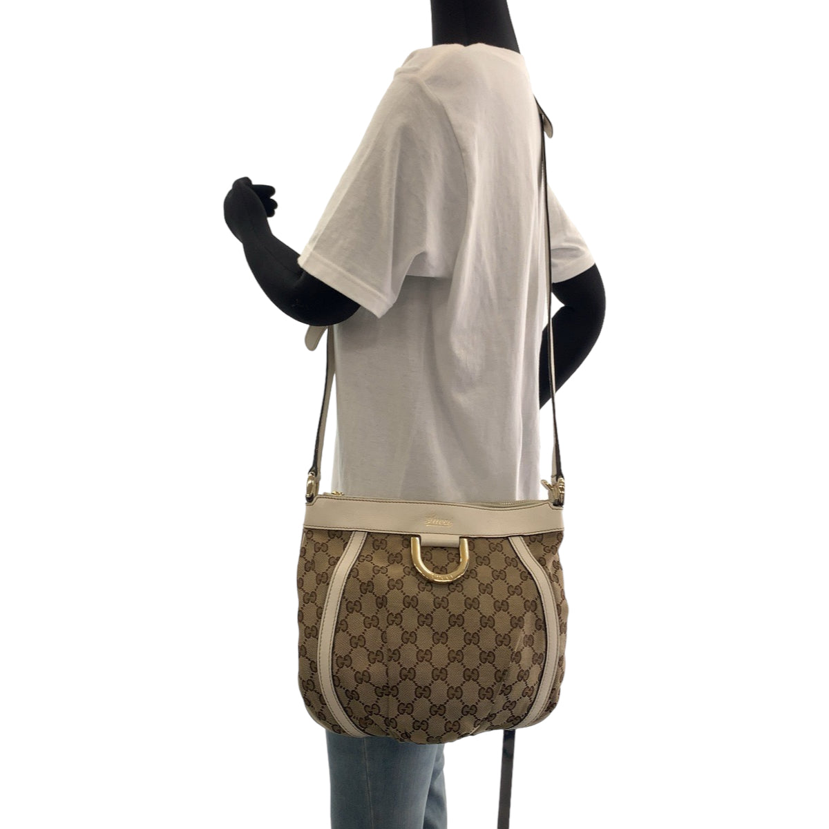 12187
GUCCI グッチ アビー ブラウン ホワイト ゴールド金具 GGキャンバス 203257 ショルダーバッグ ポシェット  レディース