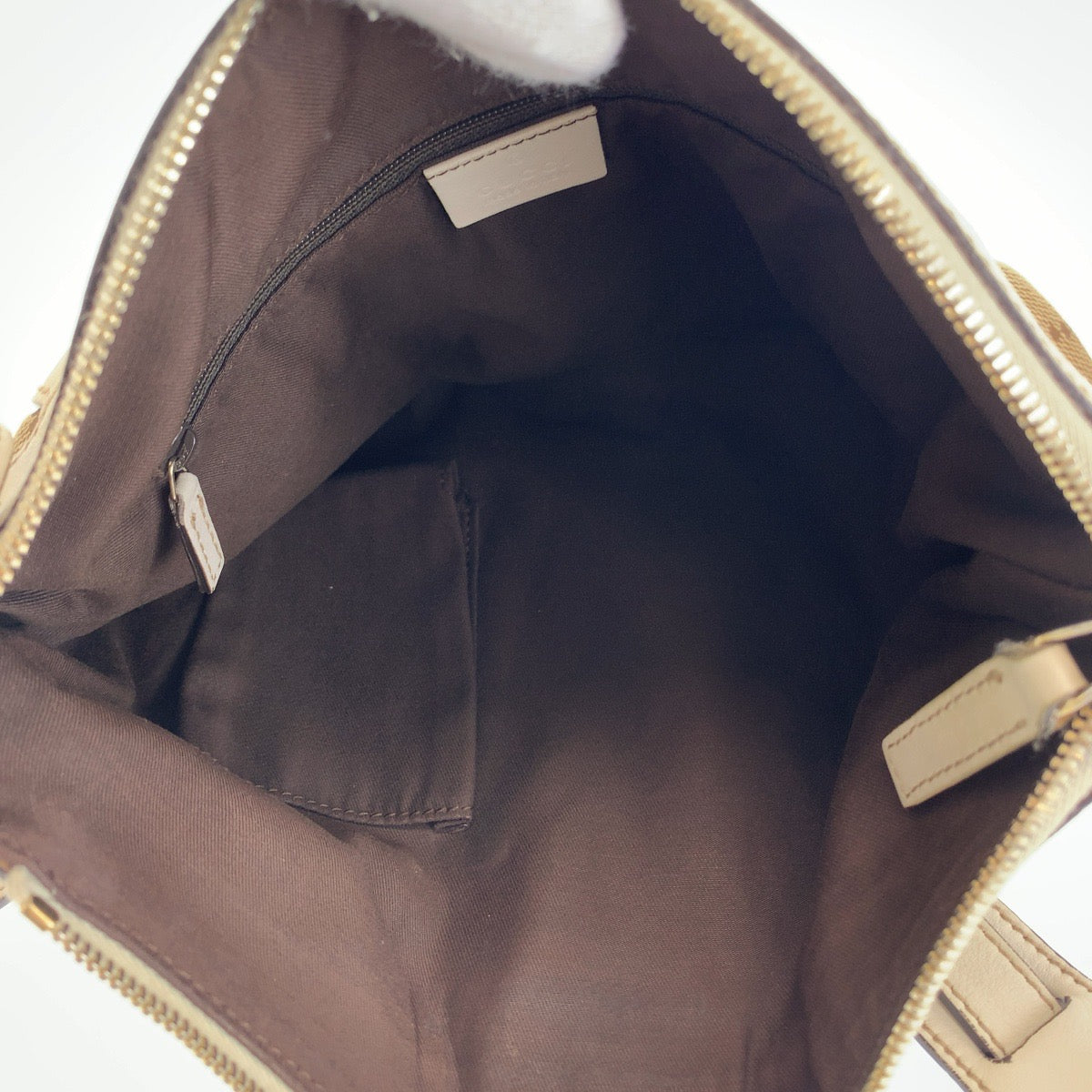 12187
GUCCI グッチ アビー ブラウン ホワイト ゴールド金具 GGキャンバス 203257 ショルダーバッグ ポシェット  レディース