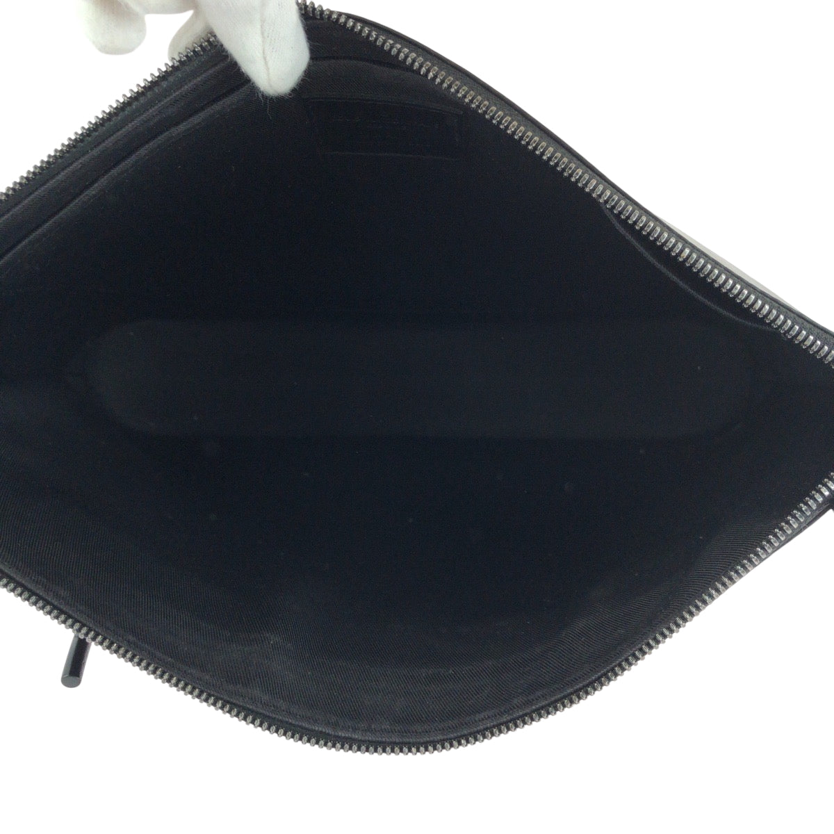 LOUIS VUITTON ルイヴィトン モノグラム エクリプス ポシェット コスモス ブラック 黒 シルバー金具 パテントレザー M63373 クラッチバッグ セカンドバッグ メンズ AB65