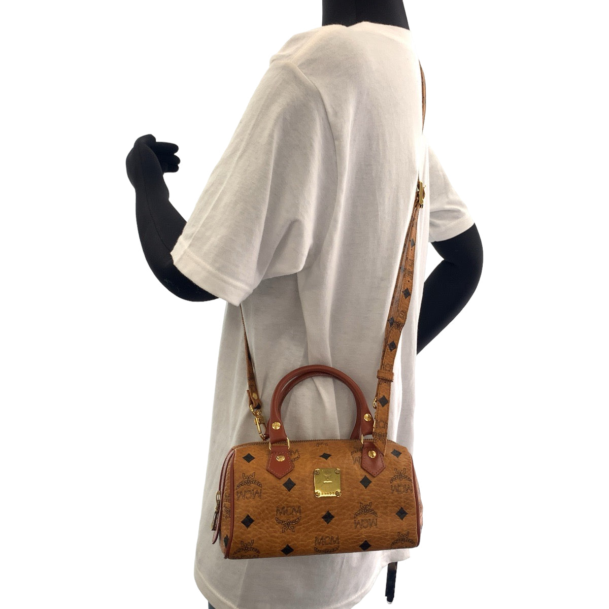 12125
MCM エム シー エム ヴィンテージ ロゴグラム コニャック ブラウン ゴールド金具 レザー HK362 ショルダーバッグ ミニボストンバッグ ハンドバッグ 2way  レディース A28