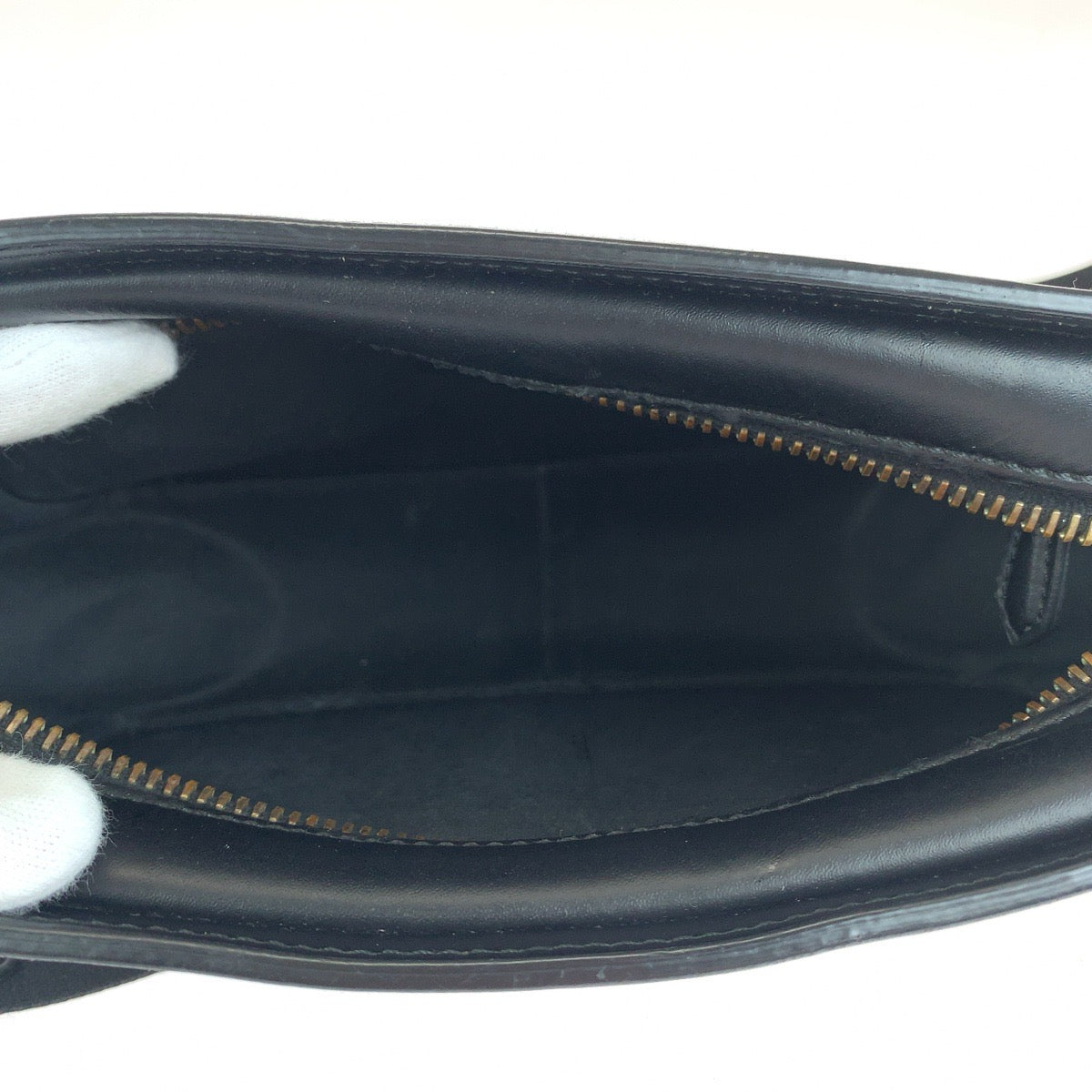 FENDI フェンディ モンスター バグズアイ ブラック ゴールド金具 レザー 7VA428 A3D8 F0KUR ショルダーバッグ ポシェット  メンズ