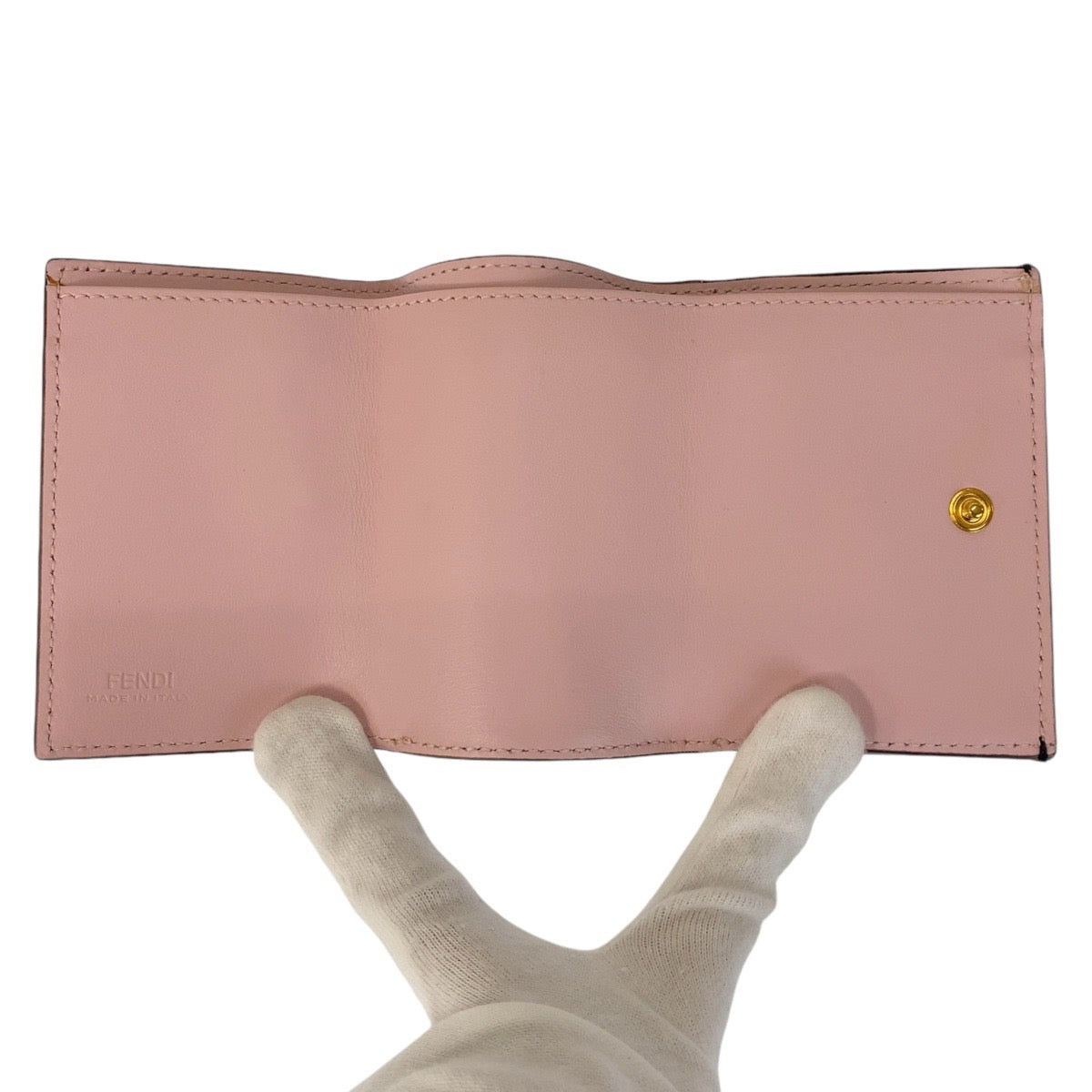 17986
FENDI フェンディ ズッカ エフイズフェンディ ピンク ブラウン ゴールド金具 レザー 折財布 コンパクトウォレット レディース AB40