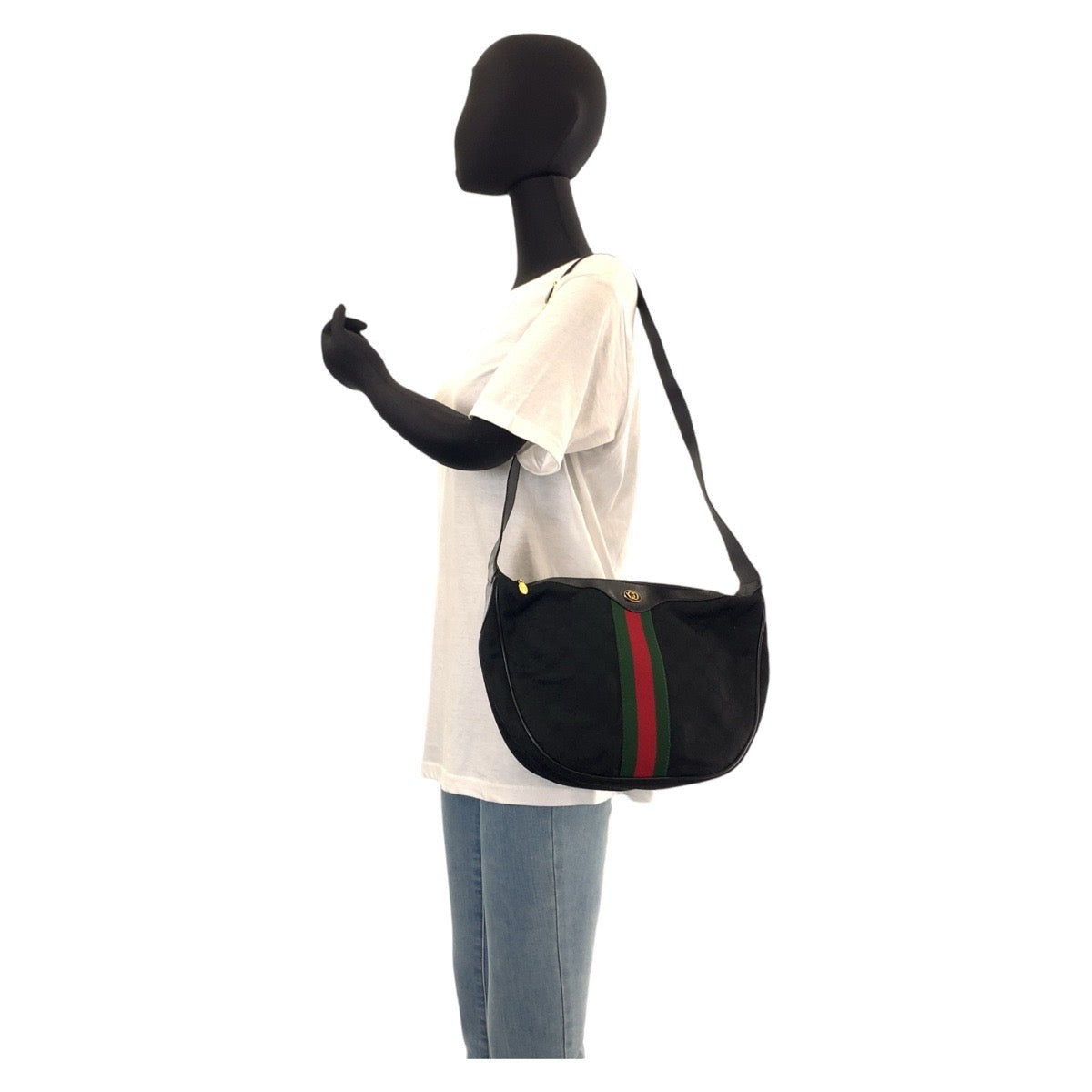 12950
GUCCI グッチ ヴィンテージ シェリーライン オールドグッチ 男女兼用 ブラック 黒 ゴールド金具 GGキャンバス / レザー 010 378 斜め掛け ショルダーバッグ メッセンジャーバッグ  メンズ