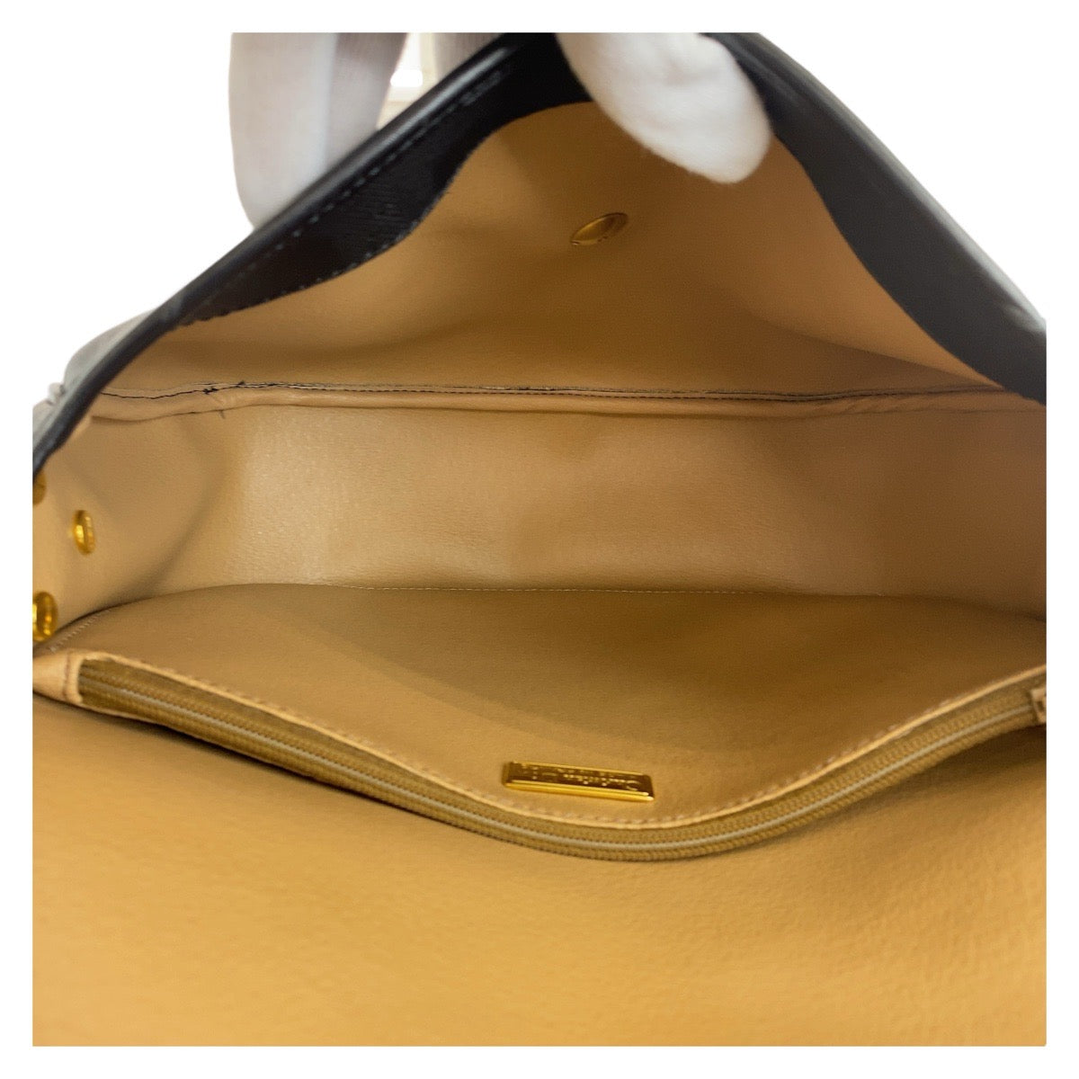 11932
Christian Dior クリスチャンディオール ヴィンテージ トロッター ブラック 黒 ゴールド金具 PVC / レザー 斜め掛け ショルダーバッグ メッセンジャーバッグ  レディース
