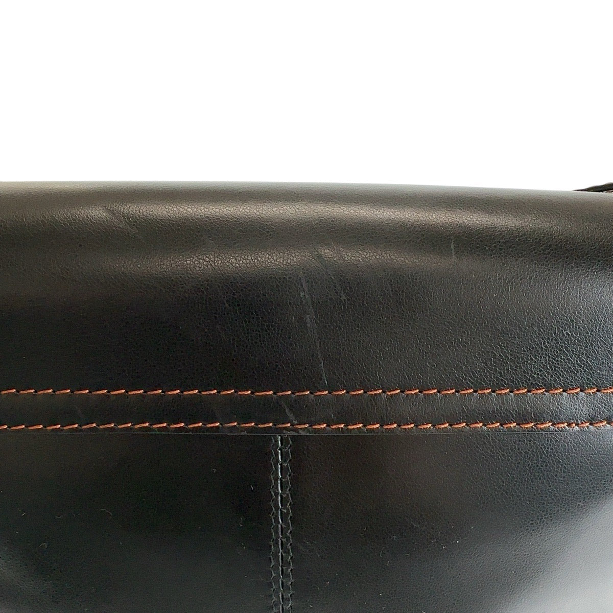 12975
YVES SAINT LAURENT イヴ サンローラン ヴィンテージ YSL カットアウト ブラック ゴールド金具 レザー 斜め掛け ショルダーバッグ ポシェット  レディース