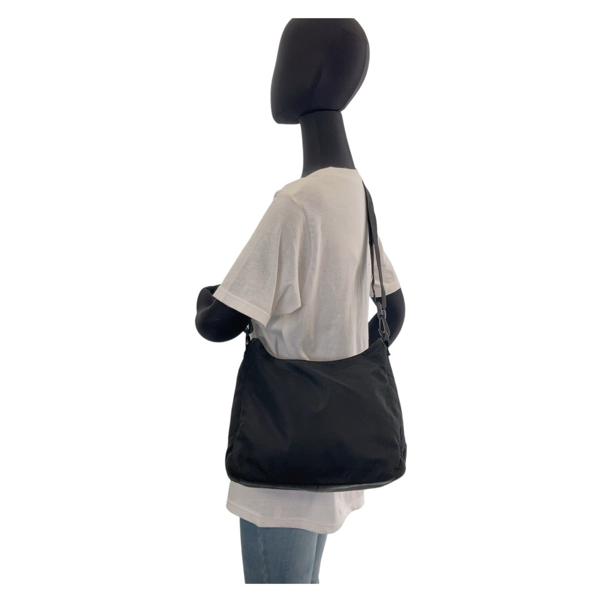 111927
PRADA プラダ テスート 三角ロゴプレート ブラック 黒 ナイロン 斜め掛け ショルダーバッグ メッセンジャーバッグ  レディース