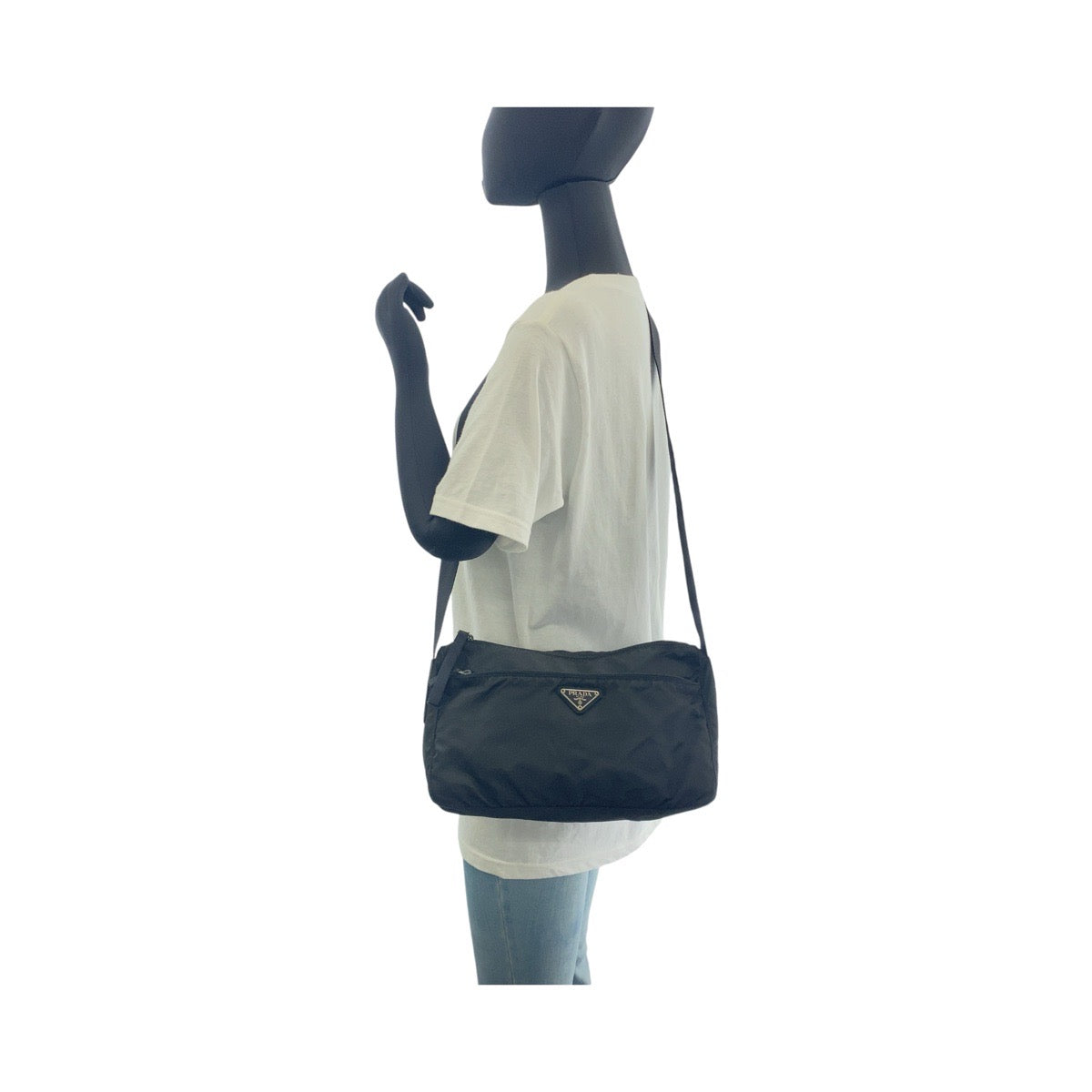 13018
PRADA プラダ テスート 三角ロゴプレート ブラック 黒 シルバー金具 ナイロン 斜め掛け ショルダーバッグ メッセンジャーバッグ  メンズ