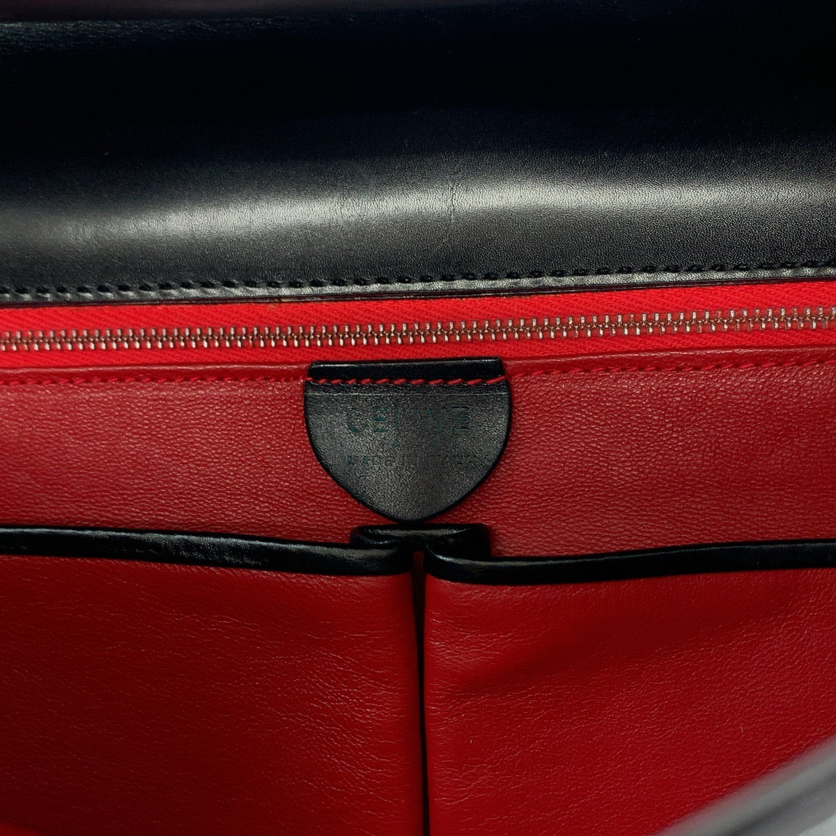 13020
CELINE セリーヌ ヴィンテージ 千柄 ブラック 黒 レッド ゴールド金具 レザー トートバッグ ハンドバッグ ショルダーバッグ  レディース ABP54