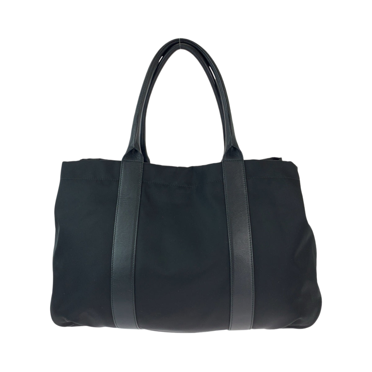 11913
Salvatore Ferragamo サルヴァトーレフェラガモ ヴァラ ブラック 黒 ゴールド金具 ナイロン GG 21D395 トートバッグ ショルダーバッグ  レディース