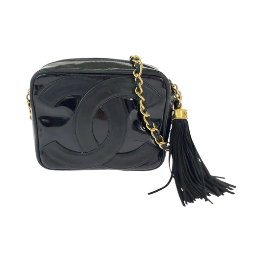 13026
 CHANEL Vintage Big Coco Mark Tassel Fringe Black Gold Hardware Patent Leather Chain Shoulder Bag Pochette Camera Bag Women's