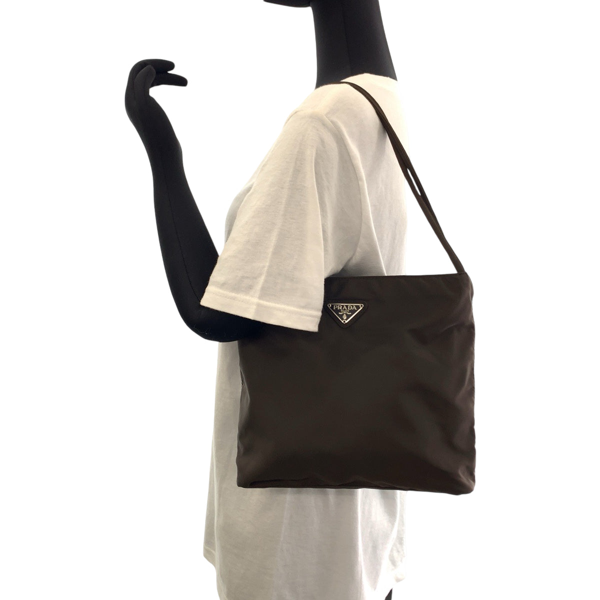 111907
PRADA プラダ テスート 三角ロゴプレート ブラウン シルバー金具 ナイロン トートバッグ ショルダーバッグ  レディース